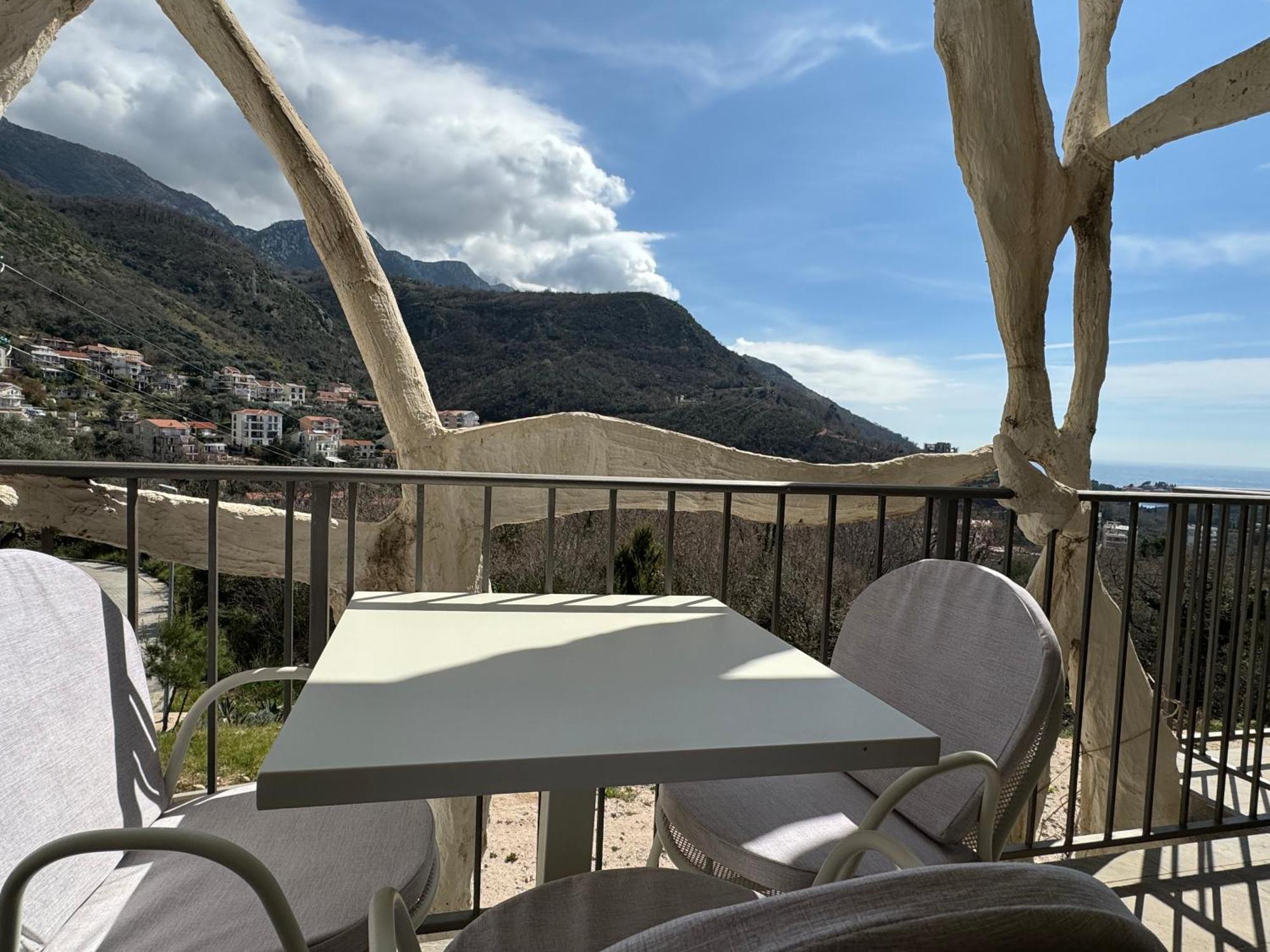 Apartment Przno Mostoliva 2